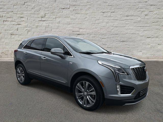 used 2024 Cadillac XT5 car, priced at $43,990