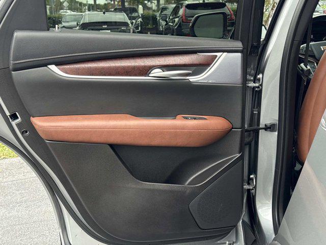 used 2024 Cadillac XT5 car, priced at $43,990