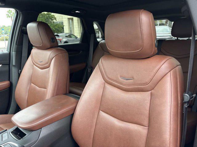 used 2024 Cadillac XT5 car, priced at $43,990