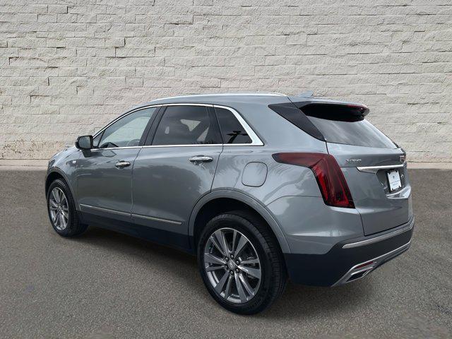 used 2024 Cadillac XT5 car, priced at $43,990