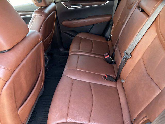 used 2021 Cadillac XT5 car, priced at $26,995