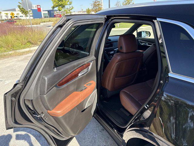 used 2021 Cadillac XT5 car, priced at $26,995