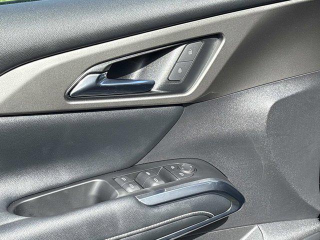 used 2025 Chevrolet Traverse car, priced at $34,990