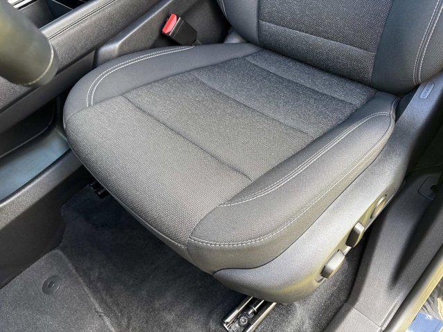 used 2025 Chevrolet Traverse car, priced at $34,990