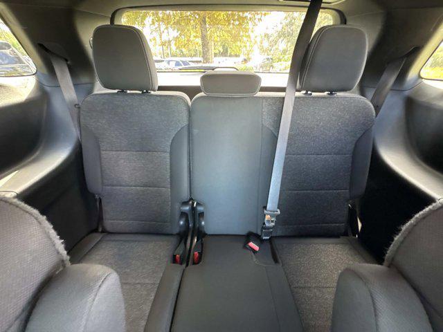 used 2025 Chevrolet Traverse car, priced at $34,990