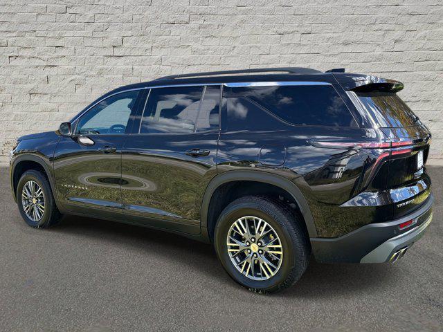 used 2025 Chevrolet Traverse car, priced at $34,990