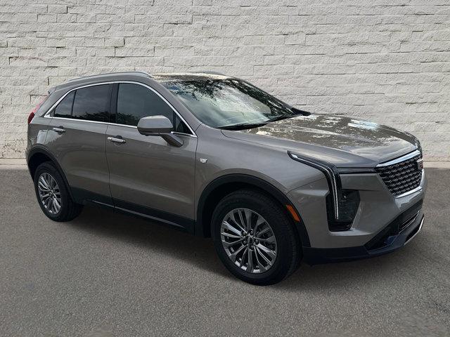 new 2025 Cadillac XT4 car, priced at $43,085