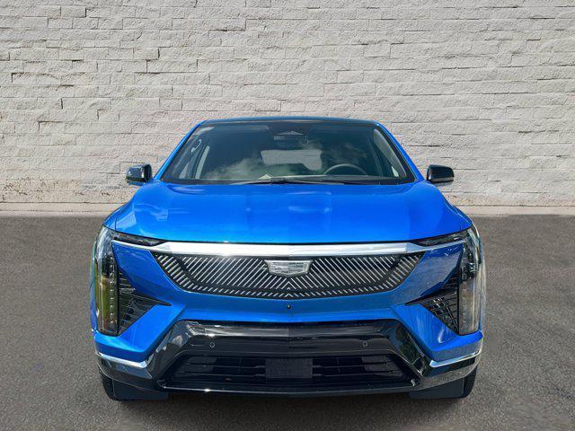 new 2025 Cadillac OPTIQ car, priced at $58,765