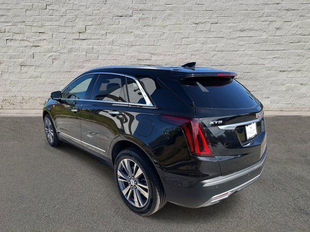used 2025 Cadillac XT5 car, priced at $41,900