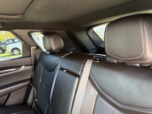 used 2025 Cadillac XT5 car, priced at $41,900