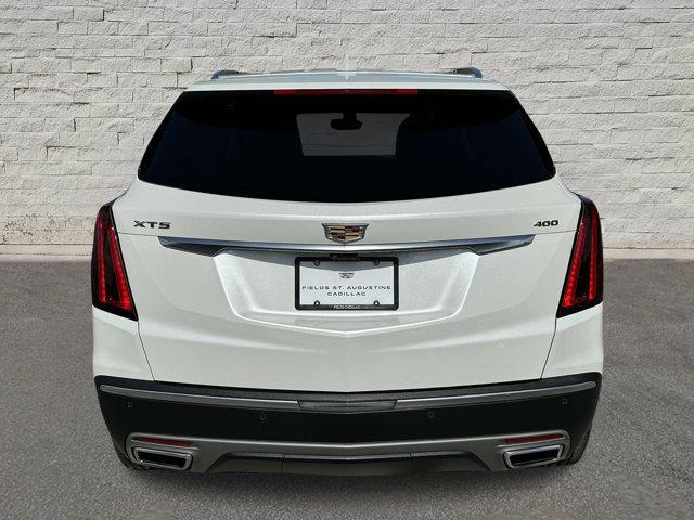 used 2021 Cadillac XT5 car, priced at $33,900