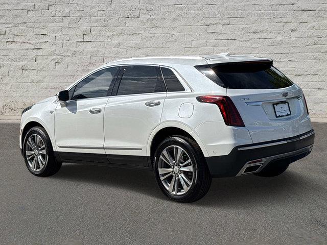 used 2022 Cadillac XT5 car, priced at $28,691