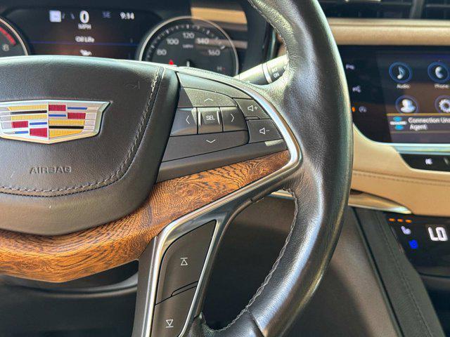 used 2022 Cadillac XT5 car, priced at $28,691