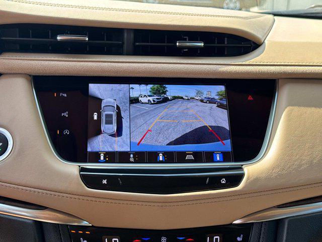used 2022 Cadillac XT5 car, priced at $28,691