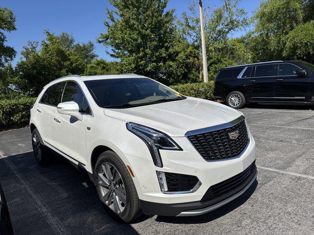 used 2022 Cadillac XT5 car, priced at $28,991