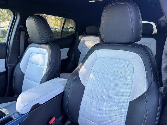 used 2025 Chevrolet Equinox EV car, priced at $25,490