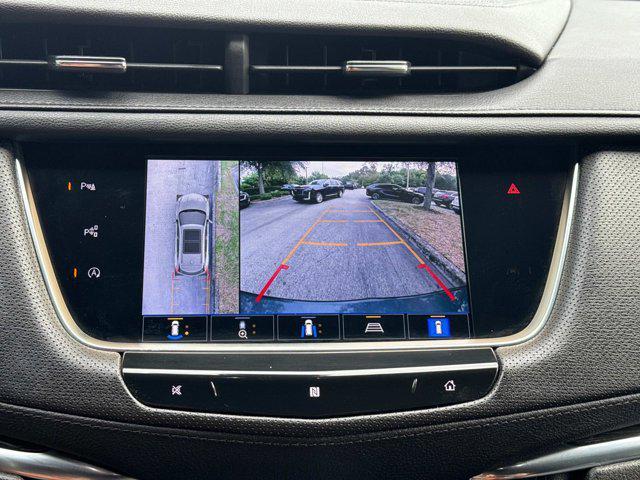 used 2021 Cadillac XT5 car, priced at $31,500