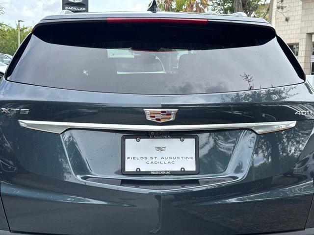 used 2021 Cadillac XT5 car, priced at $31,500