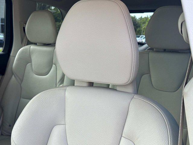 used 2020 Volvo XC90 car, priced at $27,995