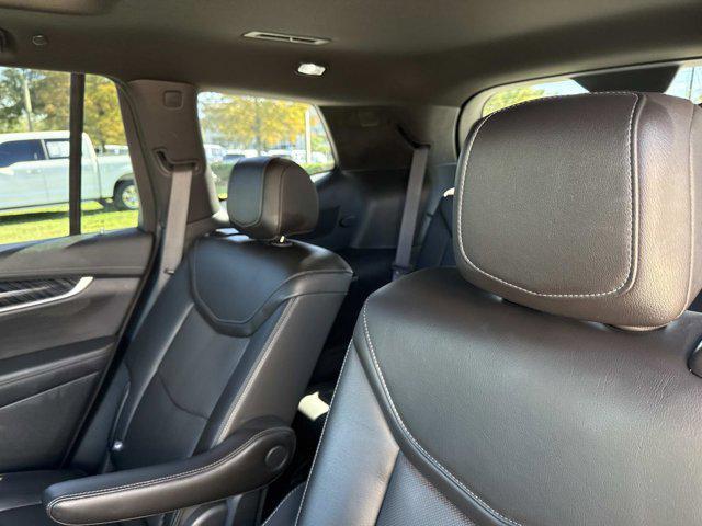 used 2025 Cadillac XT6 car, priced at $45,990