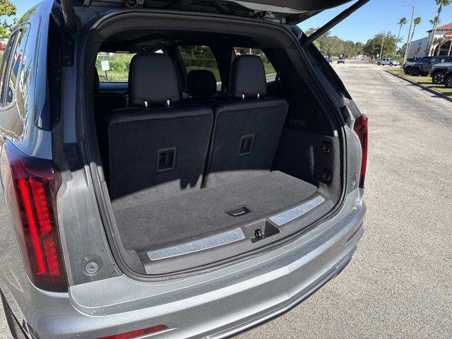 used 2025 Cadillac XT6 car, priced at $45,990