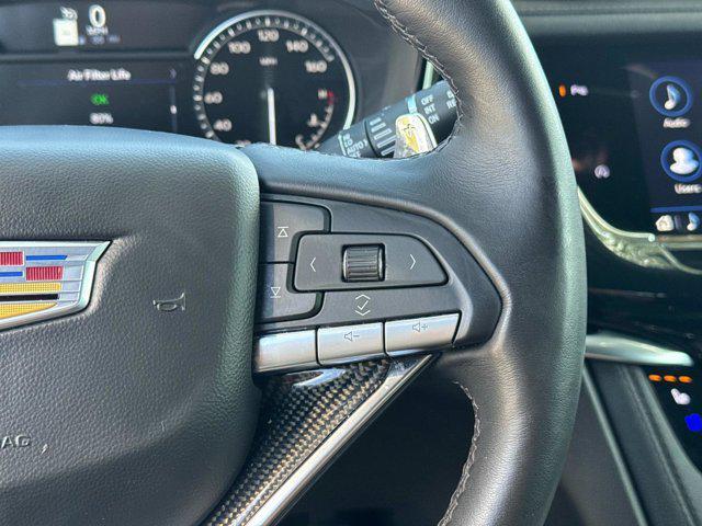 used 2025 Cadillac XT6 car, priced at $54,900
