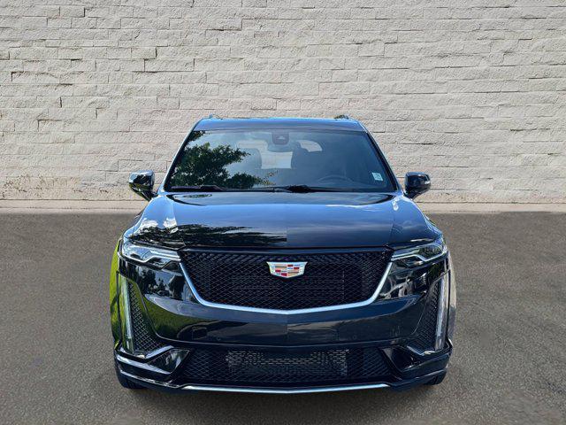 used 2025 Cadillac XT6 car, priced at $54,900