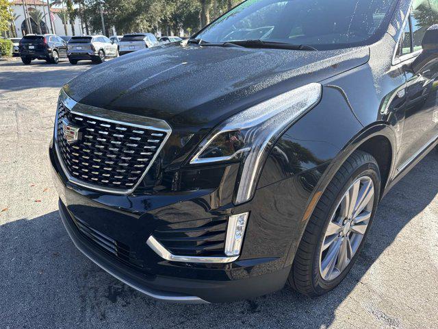 used 2025 Cadillac XT5 car, priced at $42,990