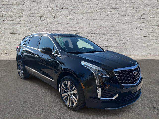 used 2025 Cadillac XT5 car, priced at $42,990