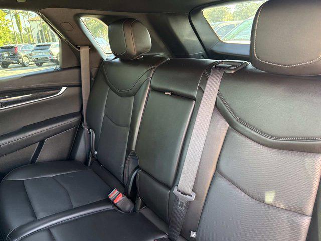 used 2025 Cadillac XT5 car, priced at $42,990
