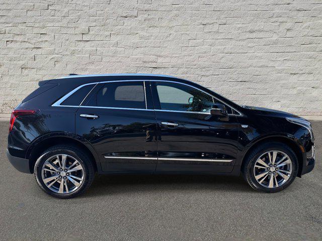 used 2025 Cadillac XT5 car, priced at $42,990