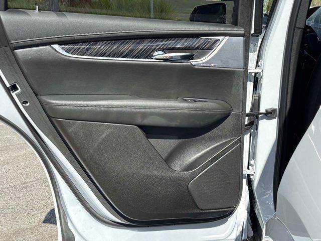 used 2025 Cadillac XT6 car, priced at $47,500