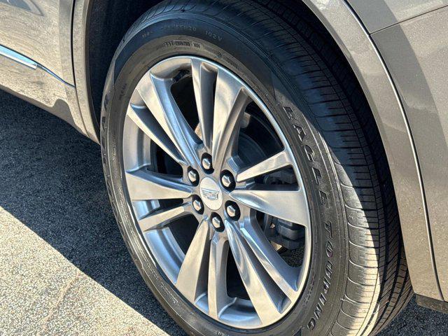 used 2023 Cadillac XT6 car, priced at $34,990