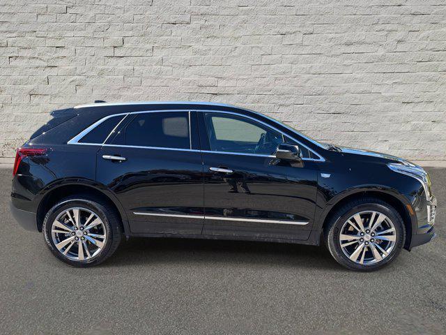 used 2025 Cadillac XT5 car, priced at $42,995