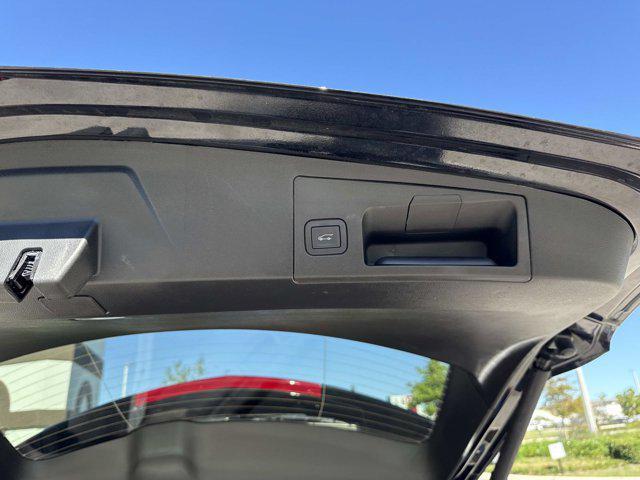 used 2025 Cadillac XT5 car, priced at $42,995