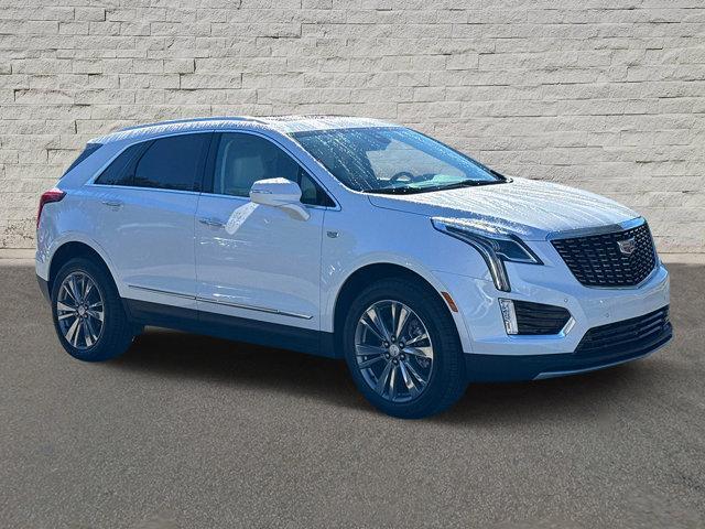 new 2025 Cadillac XT5 car, priced at $54,215