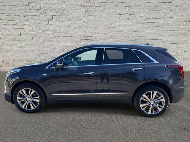 used 2025 Cadillac XT5 car, priced at $44,900