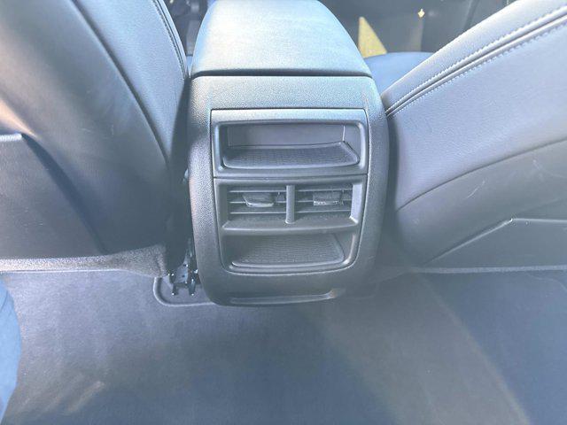 used 2025 Cadillac XT5 car, priced at $44,900