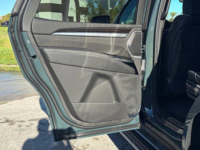 new 2026 Cadillac Escalade car, priced at $108,915