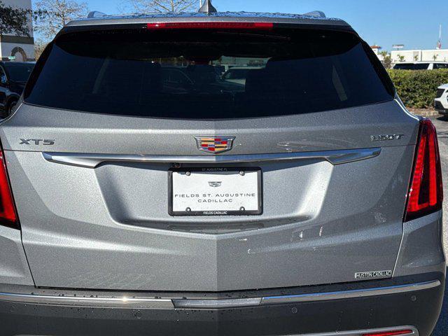 new 2025 Cadillac XT5 car, priced at $51,990