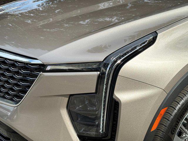 new 2025 Cadillac XT4 car, priced at $47,300