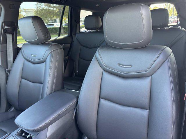 new 2025 Cadillac XT6 car, priced at $52,235