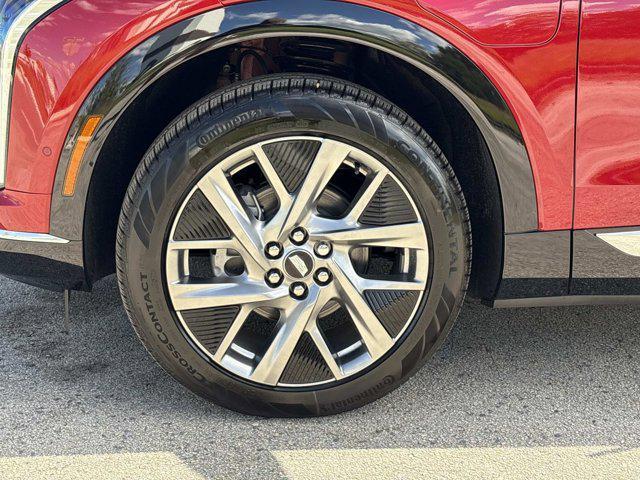 new 2025 Cadillac OPTIQ car, priced at $55,630