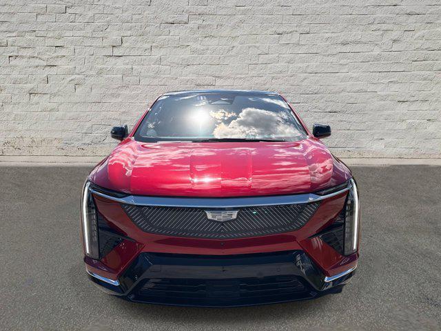 new 2025 Cadillac OPTIQ car, priced at $55,630