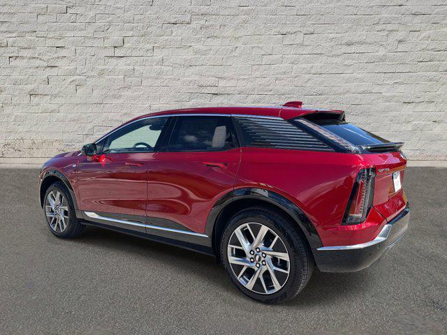 new 2025 Cadillac OPTIQ car, priced at $55,630