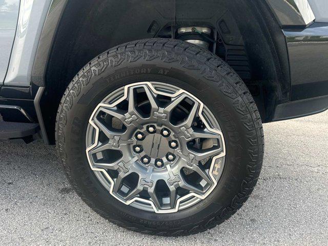 used 2025 GMC HUMMER EV SUV car, priced at $82,900