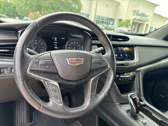 used 2021 Cadillac XT5 car, priced at $31,253