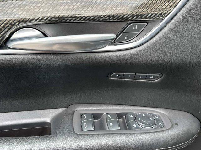 used 2022 Cadillac XT5 car, priced at $25,500