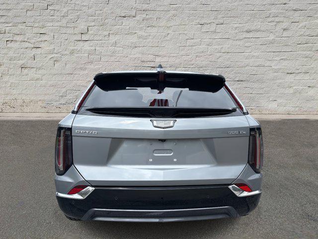 new 2025 Cadillac OPTIQ car, priced at $55,539