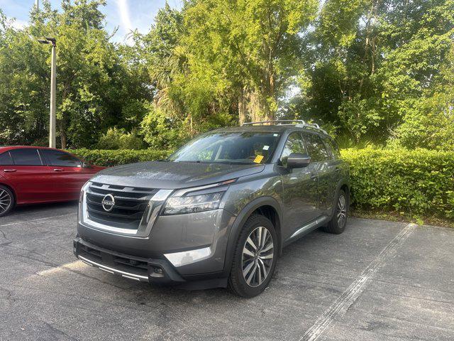 used 2022 Nissan Pathfinder car, priced at $30,995